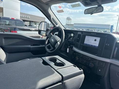 New 2026 Ford F250 XL w/ STX Appearance Package AWD/4WD image 10