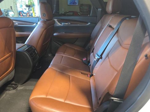 Used 2020 Cadillac XT5 Sportv AWD/4WD image 4