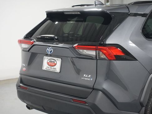 Certified 2024 Toyota RAV4 XLE w/ Convenience Package AWD/4WD image 9