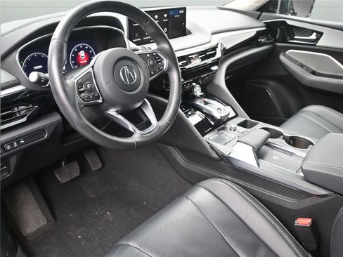 Certified 2024 Acura MDX SH-AWD w/Tech image 2