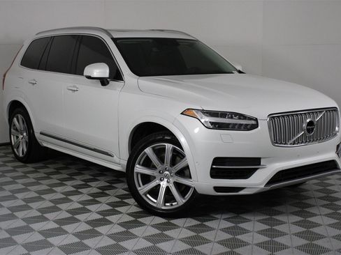 Used 2018 Volvo XC90 T8 Inscription w/ Luxury Package image 34