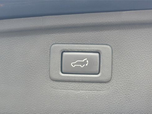 Used 2019 Subaru Outback 2.5i Premium w/ Protection Package #1 AWD/4WD image 31