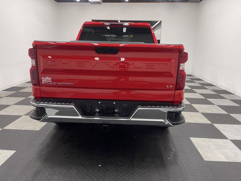 Used 2025 Chevrolet Silverado 1500 LT image 3