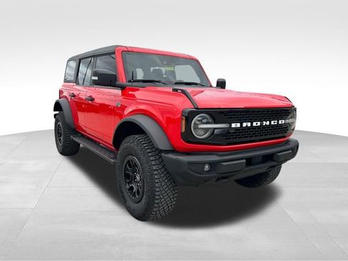 Used 2022 Ford Bronco Wildtrak image 7