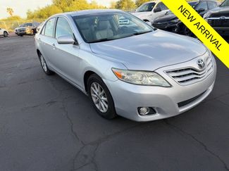 Used 2011 Toyota Camry XLE w/ SE/XLE Extra-Value Pkg FWD video 1