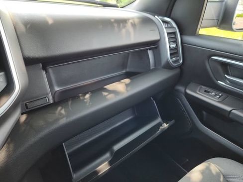Used 2025 RAM 1500 Big Horn AWD/4WD image 45
