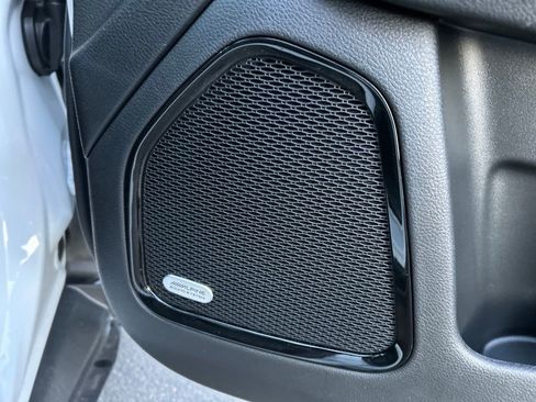 New 2026 Jeep Compass Limited w/ Sun, Sound & Navigation Group image 39