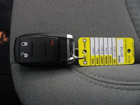 Used 2024 RAM 2500 Big Horn w/ Bed Utility Group image 7