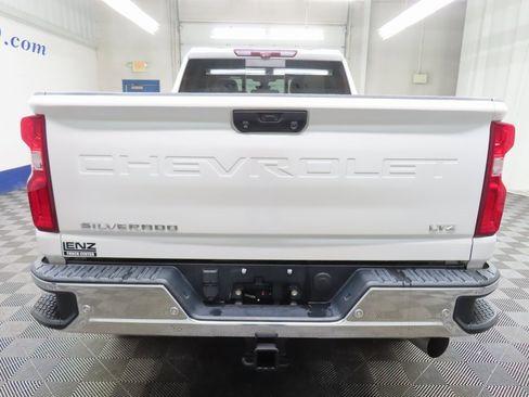 Used 2020 Chevrolet Silverado 2500 LTZ w/ LTZ Premium Package image 39