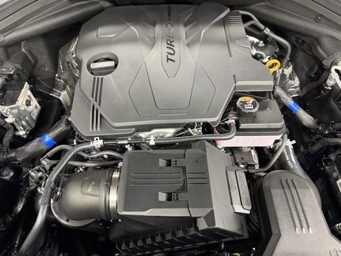 New 2026 Genesis GV70 2.5T Advanced image 9