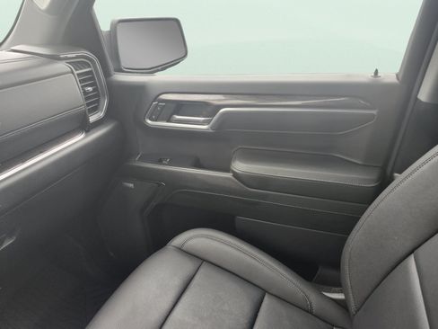 Used 2024 Chevrolet Silverado 1500 LTZ AWD/4WD image 25