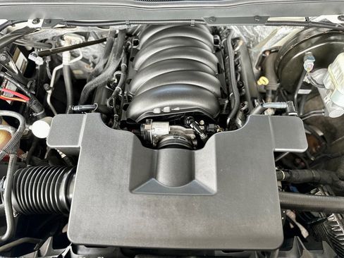 Used 2014 Chevrolet Silverado 1500 High Country image 23