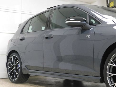Used 2026 Volkswagen Golf AWD/4WD image 9
