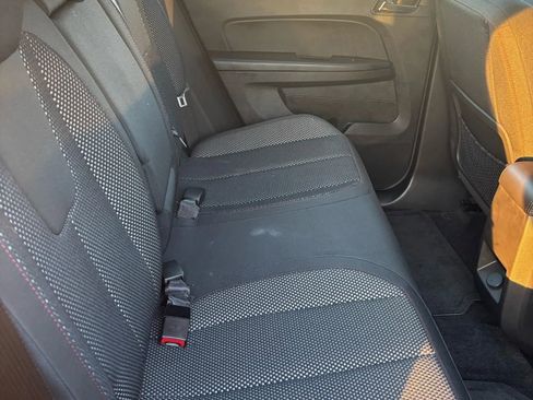 Used 2016 Chevrolet Equinox LS FWD image 19