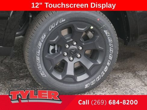 New 2026 RAM 1500 4x4 Crew Cab image 48