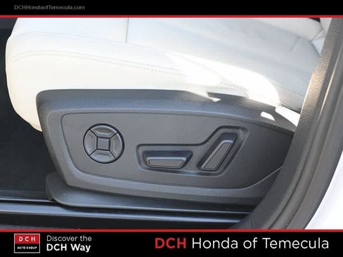 Used 2024 Audi Q3 2.0T Premium AWD/4WD image 17