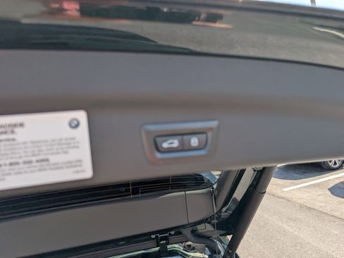 Used 2024 BMW X1 xDrive28i w/ Technology Package AWD/4WD image 14