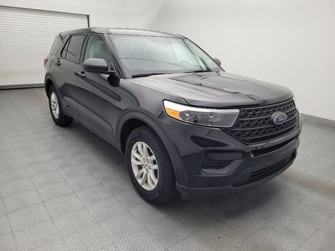 Used 2021 Ford Explorer 4WD w/ Class III Trailer Tow Package image 13