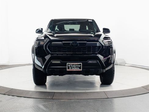 Certified 2024 Toyota Tacoma TRD Off-Road AWD/4WD image 2