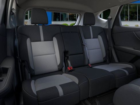 New 2026 Chevrolet Blazer LT w/ Convenience Package FWD image 17