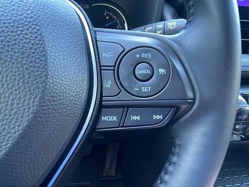 Used 2025 Toyota RAV4 XSE image 22