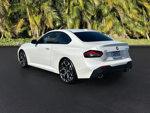 Used 2025 BMW 230i xDrive Coupe w/ Convenience Package AWD/4WD image 7