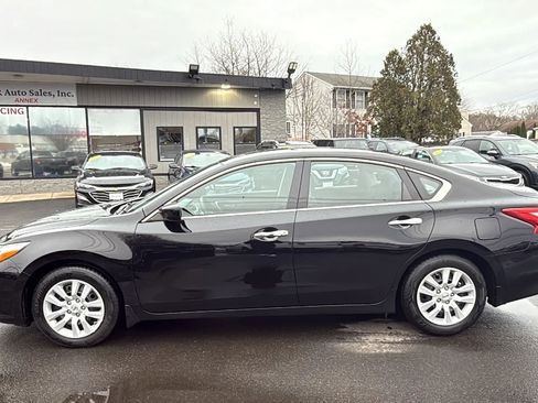 Used 2017 Nissan Altima 2.5 S w/ Power Driver Seat Package image 4