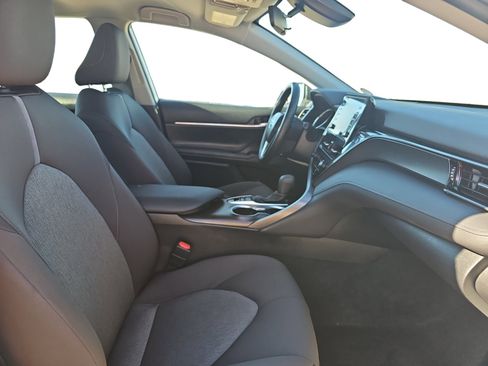 Used 2023 Toyota Camry LE image 17