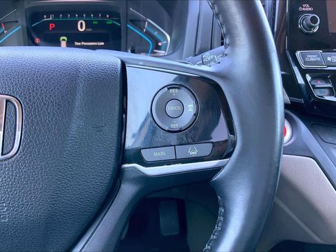 Used 2018 Honda Odyssey EX-L image 25