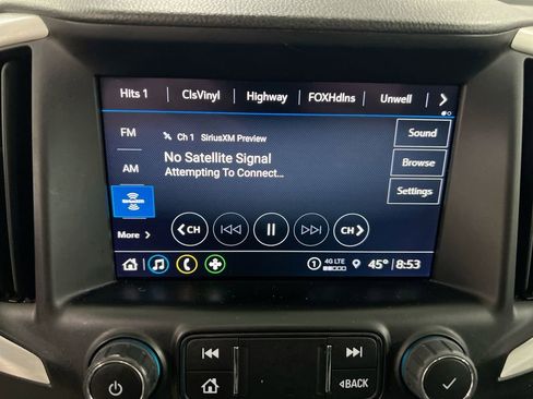 Used 2023 GMC Terrain SLT AWD/4WD image 14