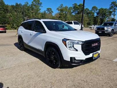 Certified 2023 GMC Terrain SLE w/ Driver Convenience Package