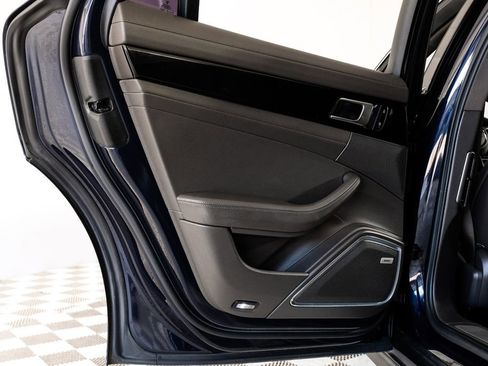 Used 2021 Porsche Panamera image 51