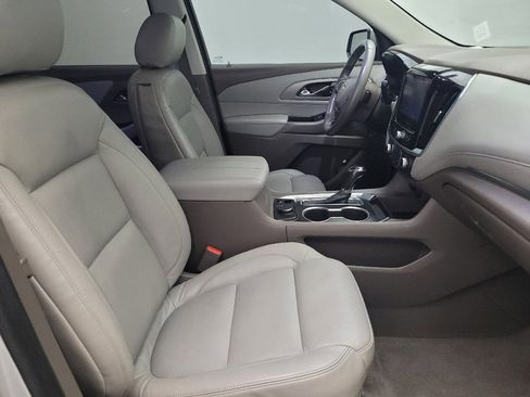 Used 2019 Chevrolet Traverse LT image 21