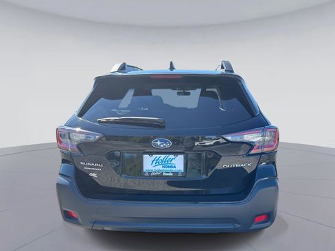 Used 2024 Subaru Outback Premium image 5