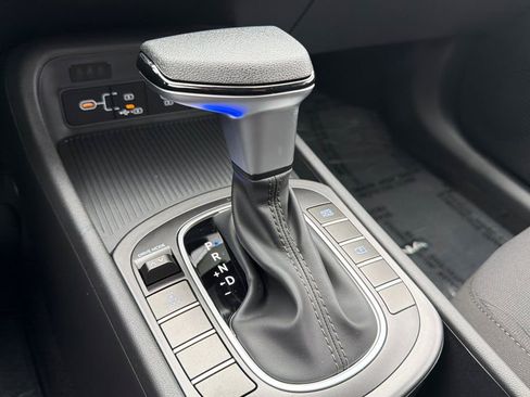 New 2026 Hyundai Kona SE AWD/4WD image 19
