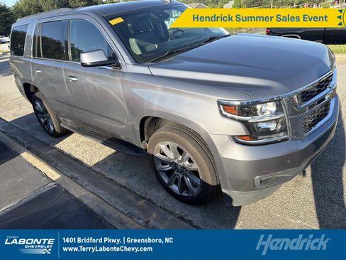 Used 2019 Chevrolet Tahoe LT w/ Luxury Package AWD/4WD image 1