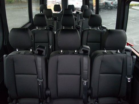 New 2025 Mercedes-Benz Sprinter 2500 image 18