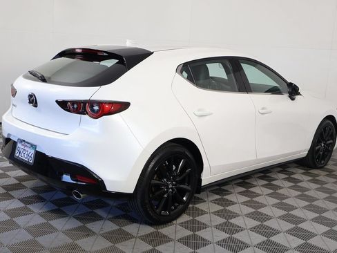 Used 2026 MAZDA MAZDA3 2.5 S Hatchback w/ Premium Pkg FWD image 5