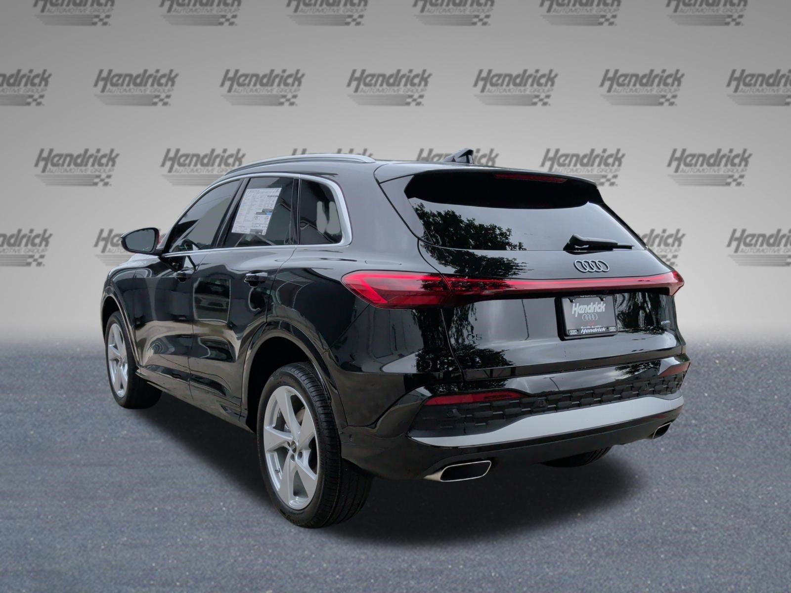 Used 2025 Audi Q5 Premium AWD/4WD image 7