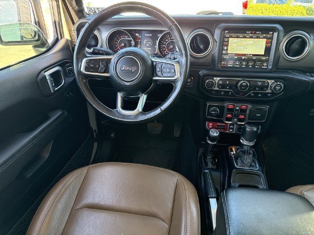 Used 2022 Jeep Wrangler Unlimited Rubicon w/ LED Lighting Group AWD/4WD image 10