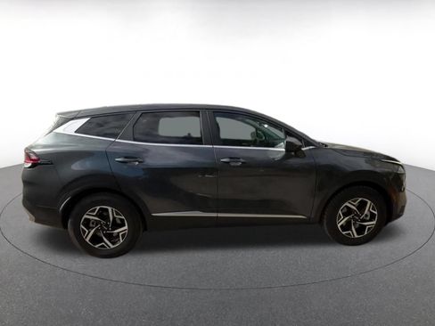 Used 2025 Kia Sportage LX FWD image 16
