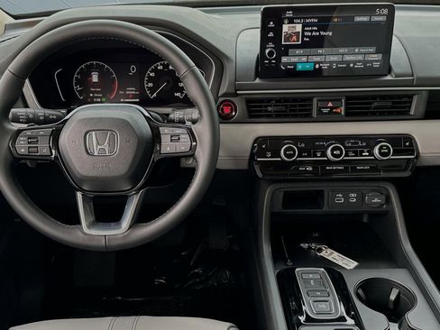 New 2025 Honda Pilot EX-L image 23