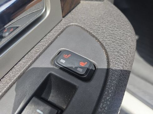 Used 2013 Ford F150 Platinum RWD image 20