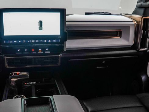 Used 2025 GMC Hummer EV 3X AWD/4WD image 28