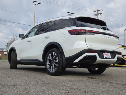 Used 2023 INFINITI QX60 Luxe image 23