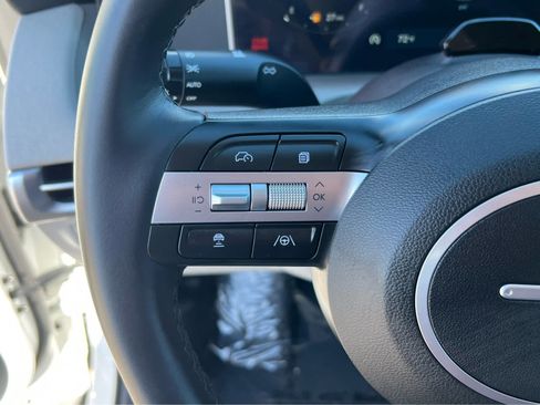 Certified 2025 Hyundai Tucson SEL image 32