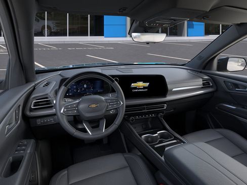 New 2026 Chevrolet Traverse LT w/ Enhanced Driving Package image 15