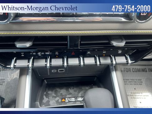 New 2026 Chevrolet Colorado ZR2 w/ Technology Package AWD/4WD image 37