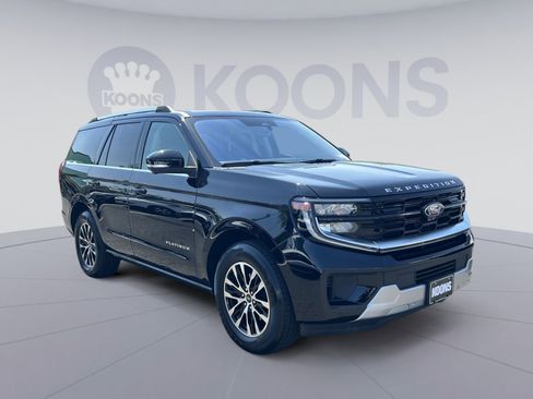 Certified 2025 Ford Expedition Platinum AWD/4WD image 2