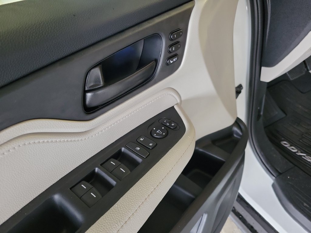 Certified 2026 Honda Odyssey EX-L image 22